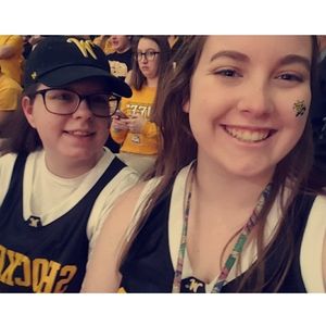 Meet your Posher, Robin